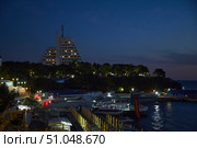 Anapa, Russia - September 07, 2022: View of the embankment at night. Редакционное фото, фотограф Наталия Кирсанова / Фотобанк Лори