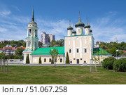Старинная церковь Успения Пресвятой Богородицы (Успенская Адмиралтейская церковь) солнечным майским днем. Воронеж. Стоковое фото, фотограф Виктор Карасев / Фотобанк Лори