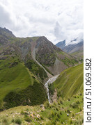 Barskoon Gorge in Kyrgyzstan. Стоковое фото, фотограф Юлия Белоусова / Фотобанк Лори