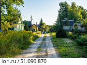 Грунтовая дорога в деревне / селе (село Городищи) Стоковое фото, фотограф Илья Старков / Фотобанк Лори