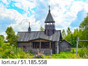 Деревянная церковь в тематическом парке Тобол. Город Тобольск. Тюменская область. Редакционное фото, фотограф Александр Тараканов / Фотобанк Лори