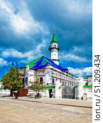 Мечеть аль-Марджани. Улица Каюма Насыри. Город Казань (2024 год). Редакционное фото, фотограф Макаров Алексей / Фотобанк Лори