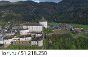 Kufstein town with Castle Festung fortress (2023 год). Стоковое видео, видеограф Михаил Коханчиков / Фотобанк Лори