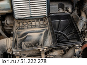 Dirty Car Air Filter Being Replaced in Engine. Стоковое фото, фотограф Дмитрий Коростылев / Фотобанк Лори