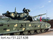 Трофейный украинский танк Т-64БМ «Булат» в музее клуба Юный Ястреб. Средняя Ахтуба, Волгоградская область, Россия. Редакционное фото, фотограф Андрей Цыганков / Фотобанк Лори