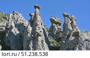Natural stone mushrooms rock formations in Altai, Russia. Famous geological landmark and popular tourist attraction. Стоковое видео, видеограф Алексей Кузнецов / Фотобанк Лори
