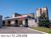 Voronezh, Russia, July 10, 2025: Voronezh Fuel Company filling station on Moskovsky Prospekt in summer. Редакционное фото, фотограф Катерина Белякина / Фотобанк Лори