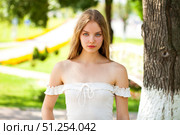 Young beautiful blonde girl with bare shoulders. Стоковое фото, фотограф Андрей Аркуша / Фотобанк Лори