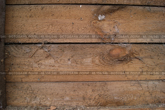 A fragment of a wall of unpainted rough planks with traces of dirty cobwebs. Часть стены из старых не струганых  не обработанных досок. Стоковое фото, фотограф Ольга Солопова / Фотобанк Лори