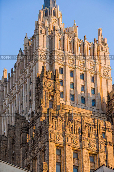 A fragment of the building of the Ministry of Foreign Affairs of Russia (MFA). Russia, Moscow 2023. Стоковое фото, фотограф Photojuli / Фотобанк Лори