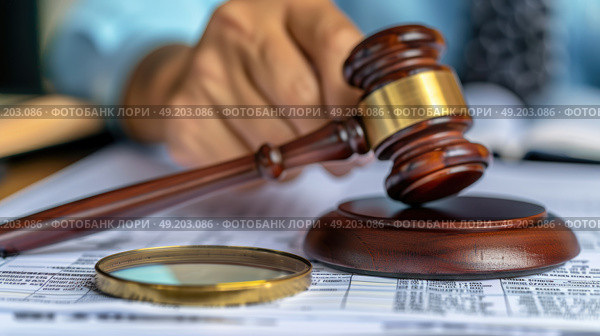 A judges gavel resting on top of a magnifying glass, symbolizing detailed examination and decision-making in the legal field. Стоковое AI-изображение, AI-художник Данила Большаков / Фотобанк Лори
