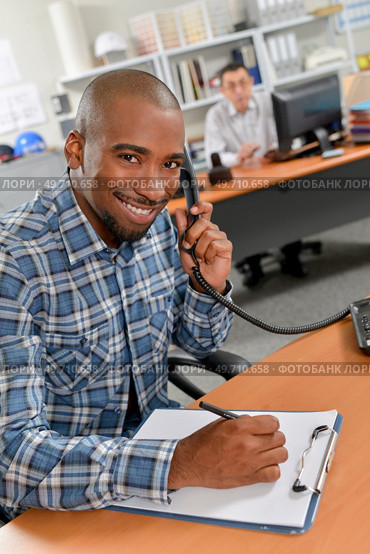 a man is on the phone. Стоковое фото, агентство Ingram Publishing / Фотобанк Лори
