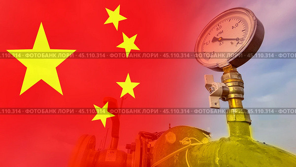 A red and yellow Chinese flag with five stars is shown next to a pressure gauge. Concept of tension and pressure, as the pressure gauge is a symbol of measurement and control. A gas pipe. Стоковое фото, фотограф Скрипачев Антон / Фотобанк Лори
