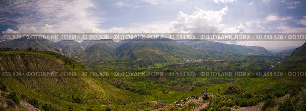 Aerial panoramic view to Colca canyon and Madrigal city from the Madrigal viewpoint, Chivay, Arequipa, Peru (2018 год). Стоковое фото, фотограф Сергей Майоров / Фотобанк Лори