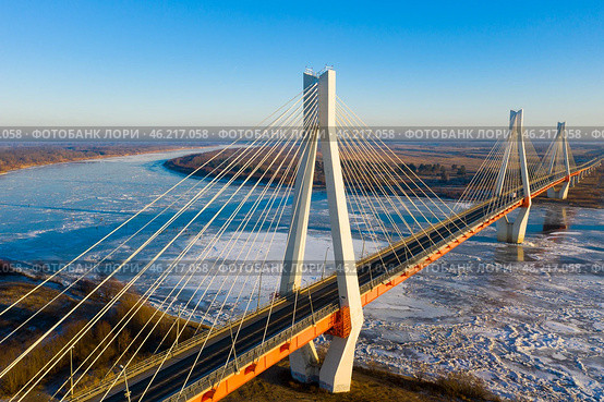 Aerial view of cable-stayed Murom bridge over Oka river, Russia. Стоковое фото, фотограф Яков Филимонов / Фотобанк Лори