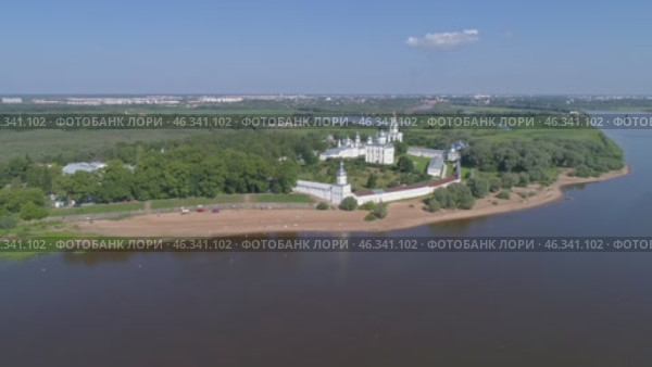 Aerial view on St. George Orthodox Male Monastery (2018 год). Стоковое видео, видеограф Михаил Коханчиков / Фотобанк Лори