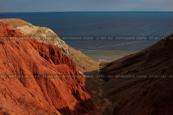 Александровский грабен (2021 год). Стоковое фото, фотограф Копылова Ирина / Фотобанк Лори