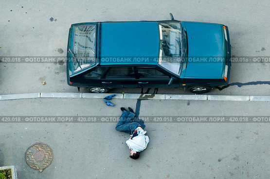 Алкоголь и управление автомобилем несовместимы (2005 год). Редакционное фото, фотограф Сайганов Александр / Фотобанк Лори