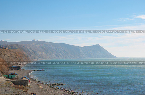 Анапа. Пейзаж с водой и горами (2014 год). Стоковое фото, фотограф Румянцева Наталия / Фотобанк Лори