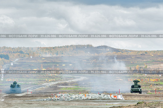 Antiaircraft gun missile systems in action (2013 год). Редакционное фото, фотограф Сергей Буторин / Фотобанк Лори