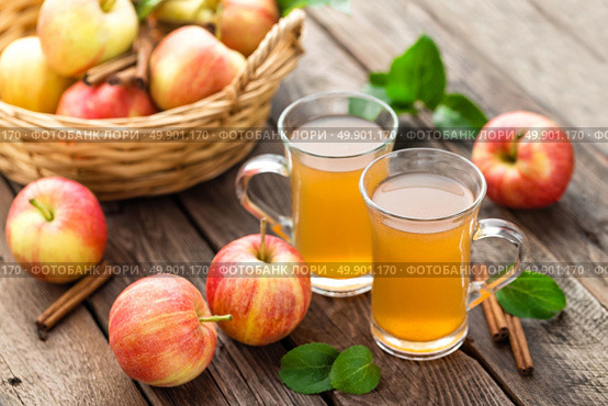 apple cider. Стоковое фото, агентство Ingram Publishing / Фотобанк Лори