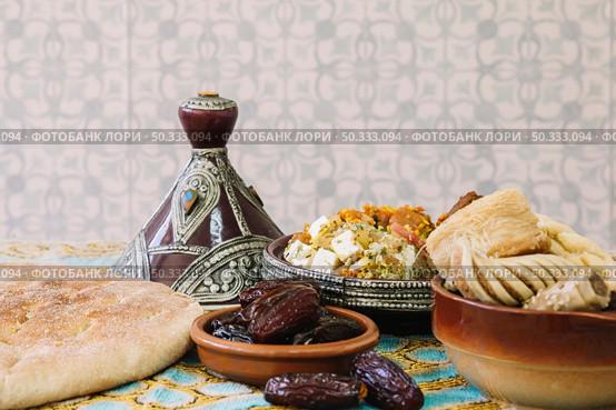 arabian food composition ramadan. Стоковое фото, агентство Ingram Publishing / Фотобанк Лори