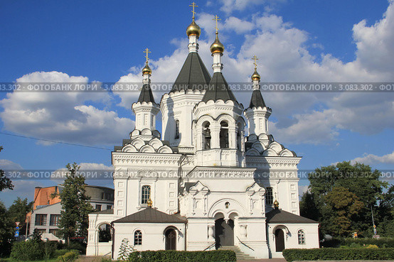 Архангельская церковь при клиниках на Девичьем поле. Москва (2011 год). Стоковое фото, фотограф Александра Меланич / Фотобанк Лори