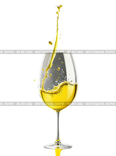 Aromatic Riesling glass, filled with vibrant yellow wine, isolated on transparent, dynamic bubbles, bright backdrop, Стоковое AI-изображение, AI-художник svetograph / Фотобанк Лори