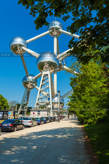 Atomium. Брюссель, Бельгия (2008 год). Редакционное фото, фотограф Ростислав Агеев / Фотобанк Лори