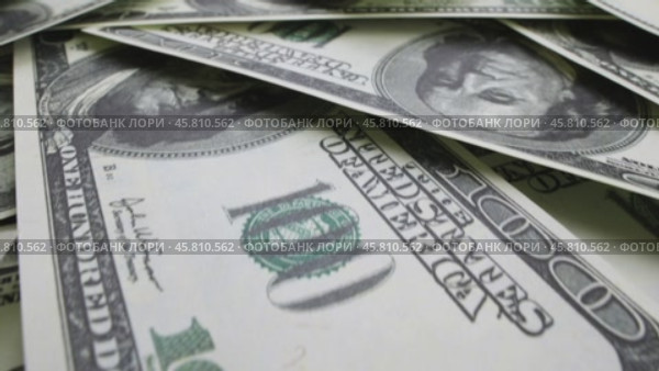 Background of hundred-dollar money. Стоковое видео, видеограф Андрей Армягов / Фотобанк Лори