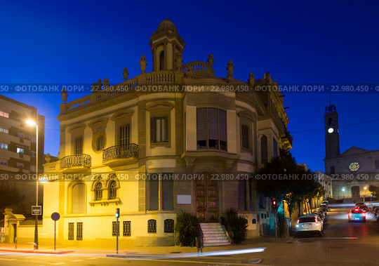 Badalona in evening. Barcelona (2015 год). Стоковое фото, фотограф Яков Филимонов / Фотобанк Лори
