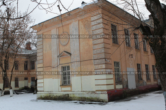 Балашиха, дом пионеров на улице Крупской, северный фасад (2020 год). Редакционное фото, фотограф Дмитрий Неумоин / Фотобанк Лори