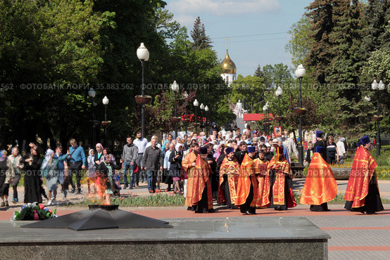 Балашиха, крестный ход в Дни Славянской письменности и культуры (2021 год). Редакционное фото, фотограф Дмитрий Неумоин / Фотобанк Лори