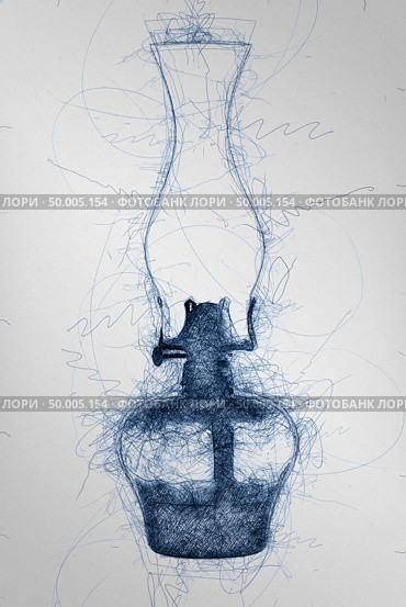 Ball pen scribble illustration of old oil lamp on top of a table. Стоковое фото, агентство Ingram Publishing / Фотобанк Лори