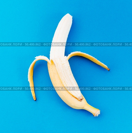 banana cleared peel bright surface. Стоковое фото, агентство Ingram Publishing / Фотобанк Лори
