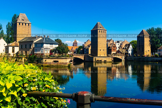Barrage Vauban in Strasbourg - Barrage Vauban in Strasbourg, France. Стоковое фото, фотограф Яков Филимонов / Фотобанк Лори