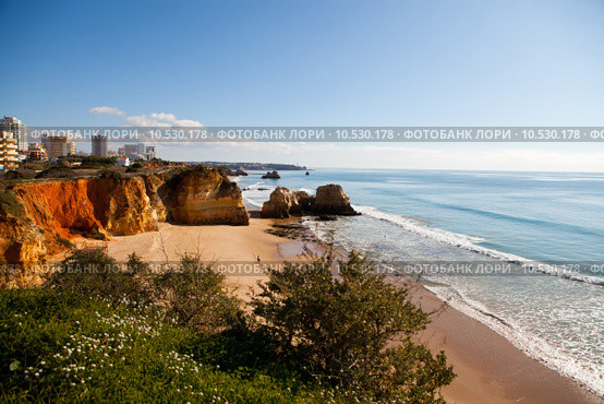 Beach in Algarve. Стоковое фото, фотограф Elina Manninen / PantherMedia / Фотобанк Лори