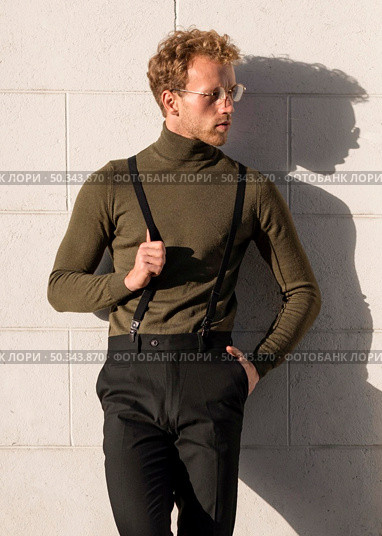 beautiful male model shadow. Стоковое фото, агентство Ingram Publishing / Фотобанк Лори
