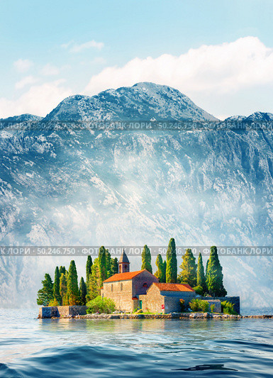 Beautiful mediterranean landscape. St. George Island near town Perast, Kotor bay, Montenegro. Стоковое фото, агентство Ingram Publishing / Фотобанк Лори