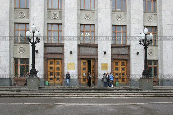 Биологический факультет МГУ (2010 год). Редакционное фото, фотограф Наталия Шевченко / Фотобанк Лори