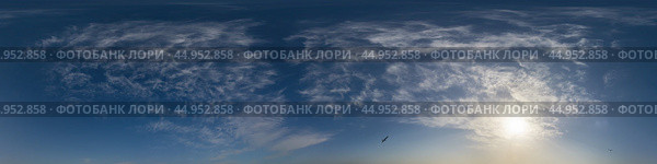 Blue sky panorama with puffy Cumulus clouds. Seamless hdr pano in spherical equirectangular format. Sky dome or zenith for 3D visualization, game and sky replacement for aerial drone 360 panoramas. Стоковое фото, фотограф Вера Грабчук / Фотобанк Лори