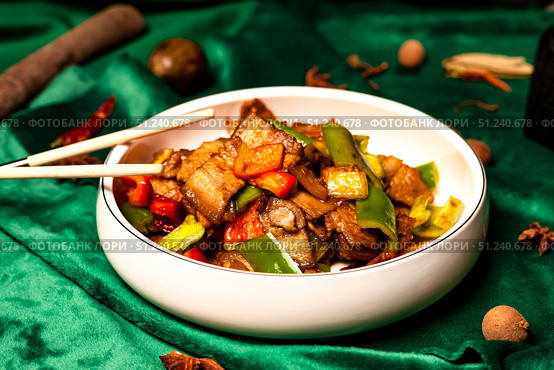 Braised Pork Belly With Peppers, A Culinary Delight From China. Стоковое фото, фотограф Aleksandr Golubev / Фотобанк Лори