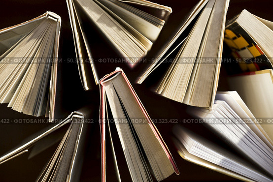 bunch old books. Стоковое фото, агентство Ingram Publishing / Фотобанк Лори