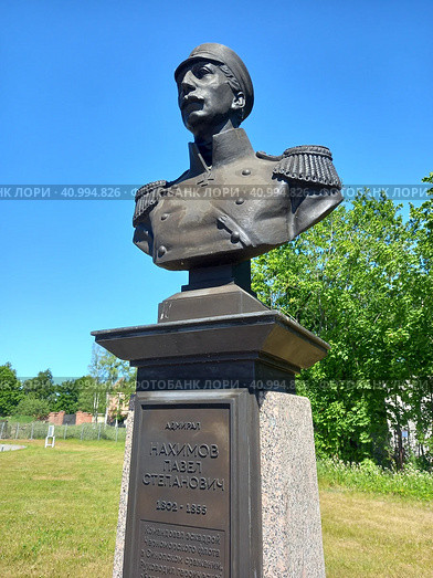 Бюст Адмирала Нахимова. Кронштадт. (2023 год). Редакционное фото, фотограф Кургузкин Константин Владимирович / Фотобанк Лори
