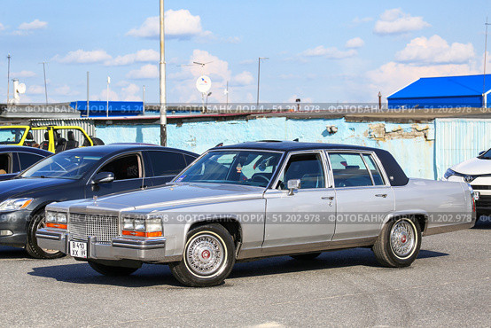 Cadillac Fleetwood Brougham. Редакционное фото, фотограф Art Konovalov / Фотобанк Лори