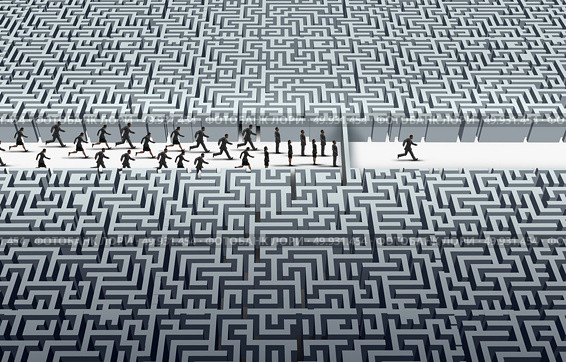 Challenge leadership as a businessman navigating through a maze as a business success idea with 3D illustration elements. Стоковое фото, агентство Ingram Publishing / Фотобанк Лори