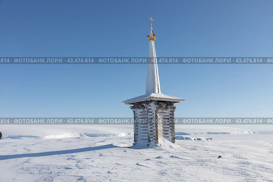 Часовня на мысе Мелехова архипелага Земля Франца-Иосифа. Стоковое фото, фотограф Николай Гернет / Фотобанк Лори