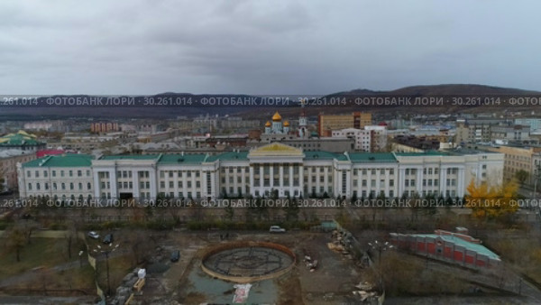 Чита, Забайкалье. Вид на город с дрона. (2018 год). Стоковое видео, видеограф Евгений Ковалев / Фотобанк Лори