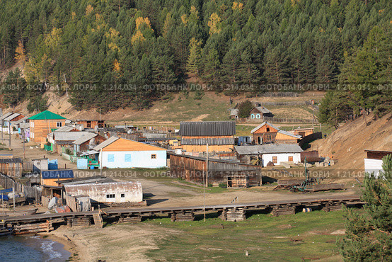 Чивыркуйский залив. Байкал. Деревня Курбулик (2009 год). Редакционное фото, фотограф Кирилл Трифонов / Фотобанк Лори