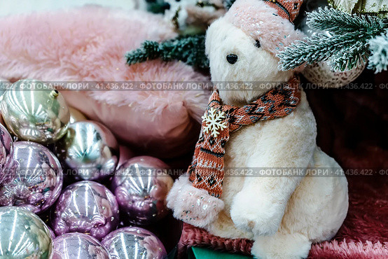 Christmas greeting card with teddy bear, pink and silver balls. Стоковое фото, фотограф Галина Царькова / Фотобанк Лори